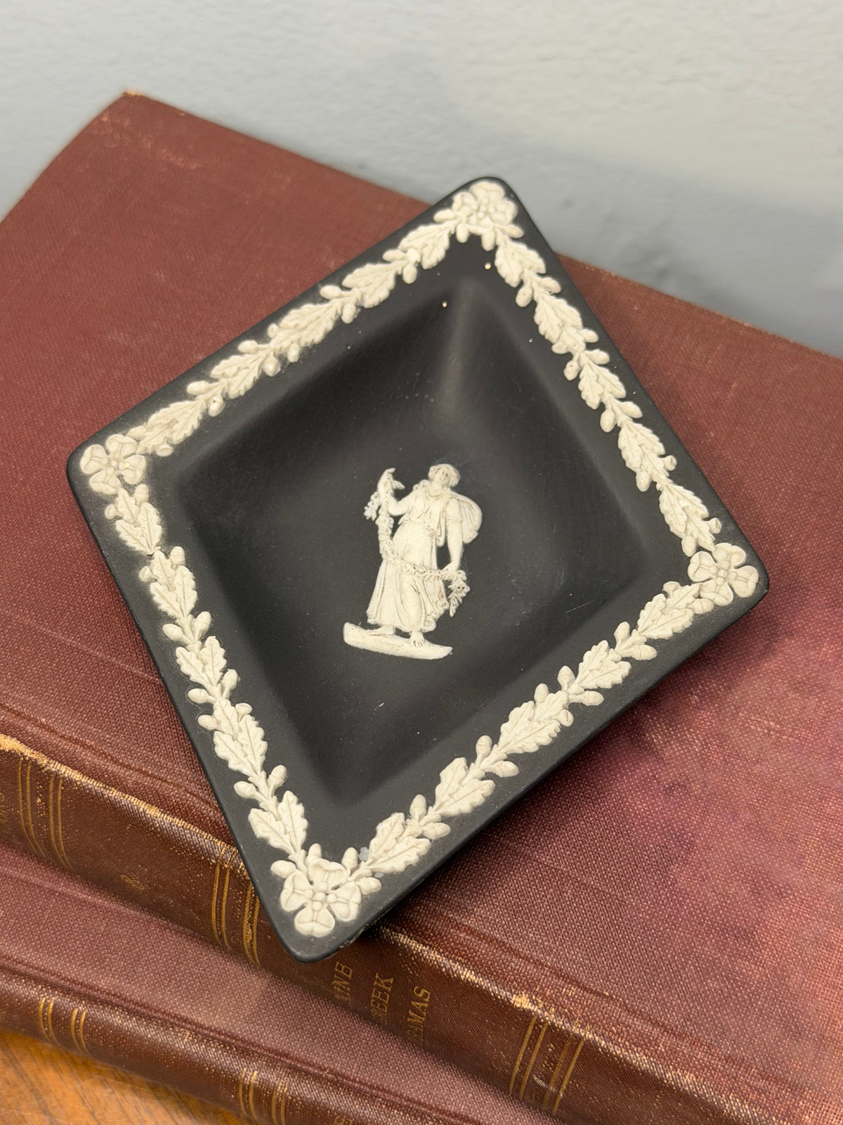 Vintage Wedgwood Black Jasperware Dish with White Classical Figure and Oak Leaf Border