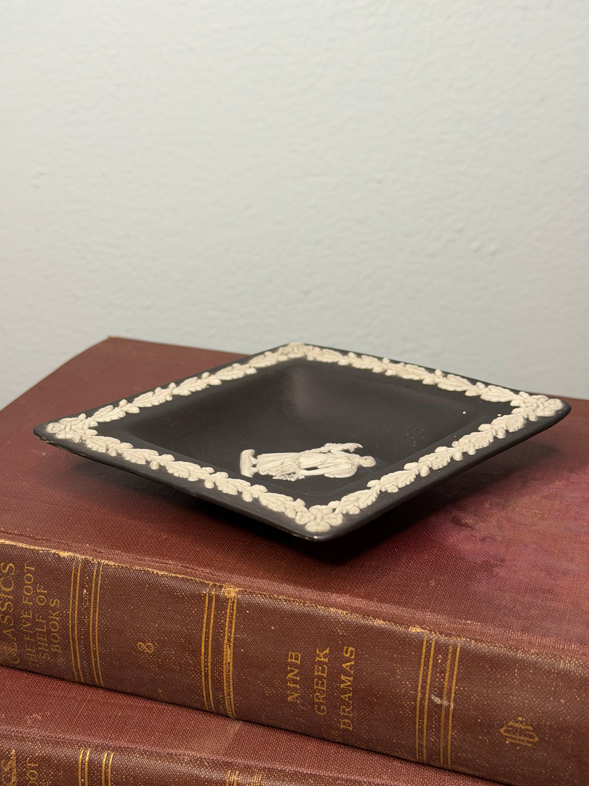 Vintage Wedgwood Black Jasperware Dish with White Classical Figure and Oak Leaf Border