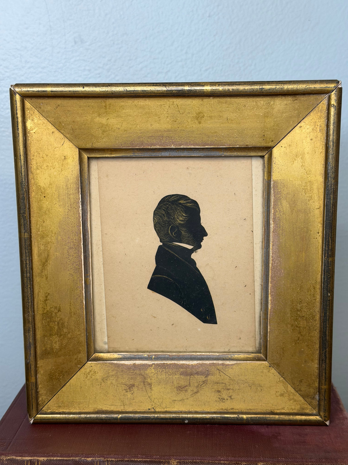 Antique Victorian Silhouette Portrait of a Gentleman in Gilt Frame