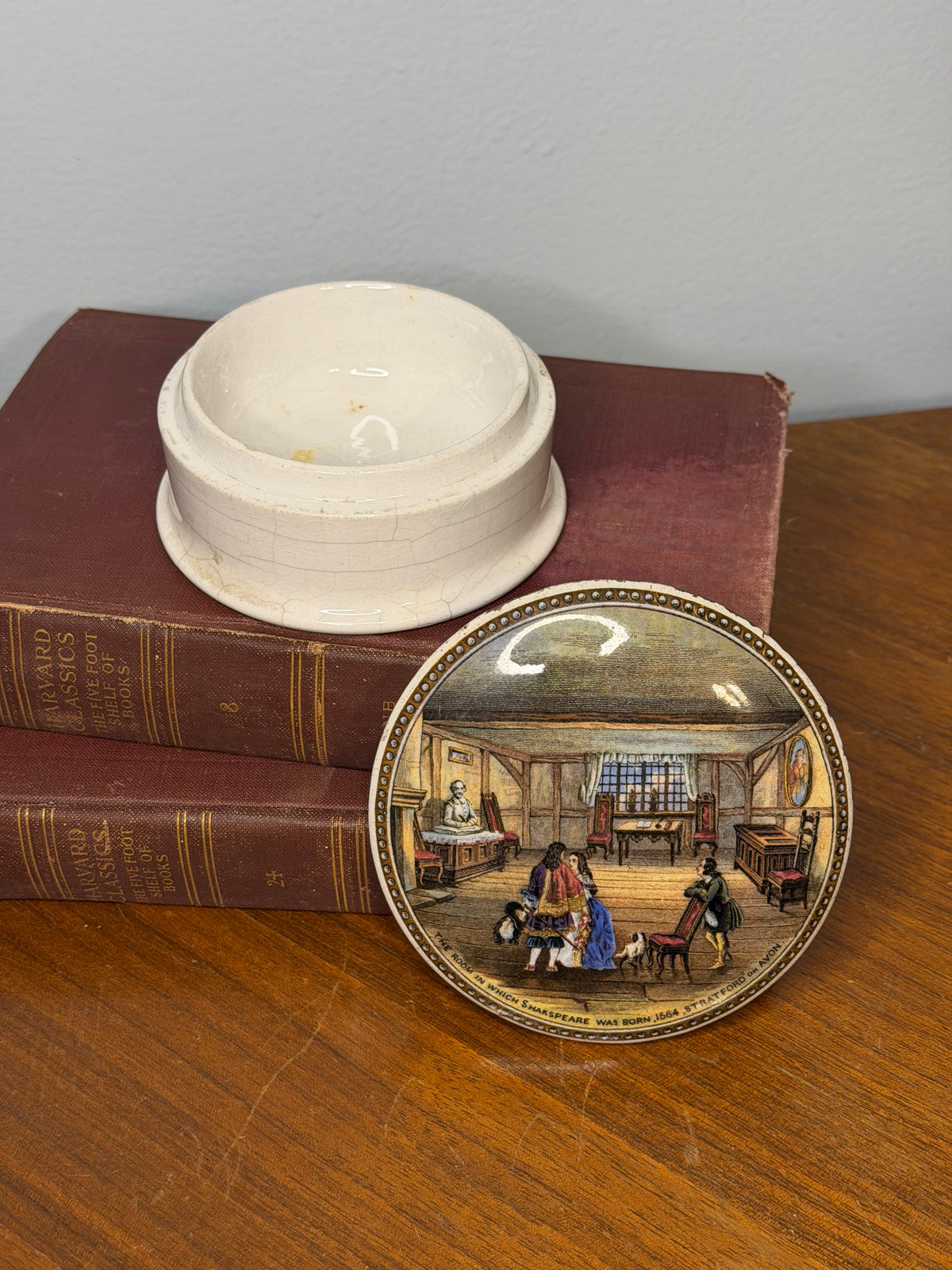 Antique Victorian Prattware Shakespeare’s Birthplace Pot Lid with Ceramic Base